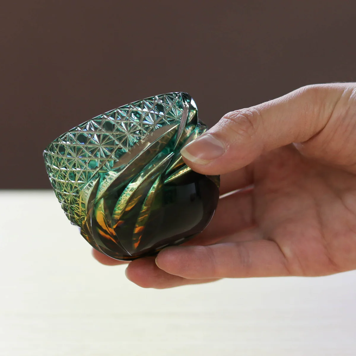 Guinomi Glass-Otaru Kiriko/Miyabi/Amber Green Fukagawa Glass Craft